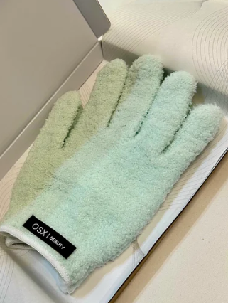 Makeup Removing Gloves